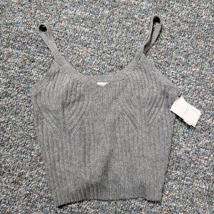 Small NWT Gray Crop Tank Auden